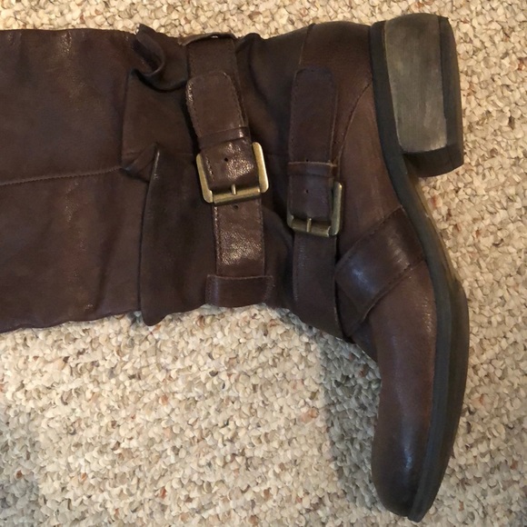 Boutique 9 boots - Picture 2 of 4